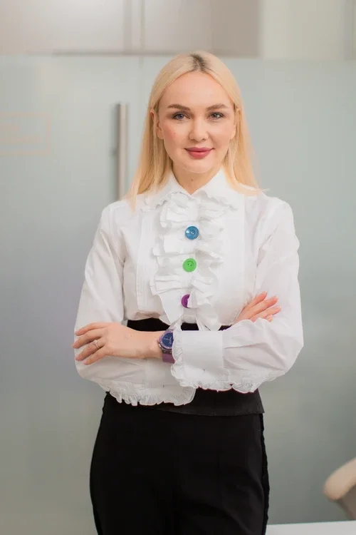 Dr. Ekaterina Lika